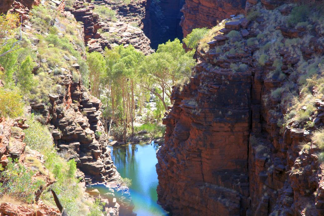 Karijini Gorges Tour