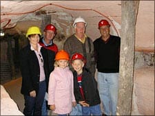 Walkin opal mine outback nsw tour 