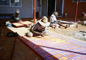 tanami track tours Aborginal art tours