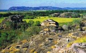 kakadu tour Ubirr rock 